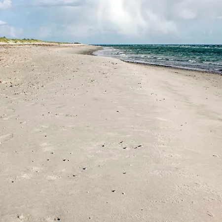 - 02 بيت للعطل *